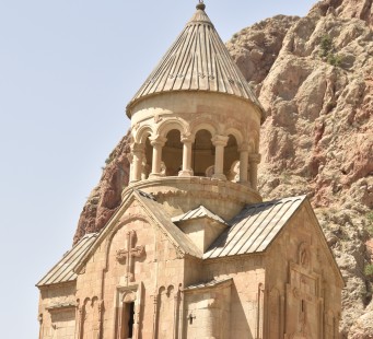 02 GIORNO – 12 GIUGNO 2026 - YEREVAN – ECHMIADZIN – ZVARTNOTS - YEREVAN - Foto 1/1